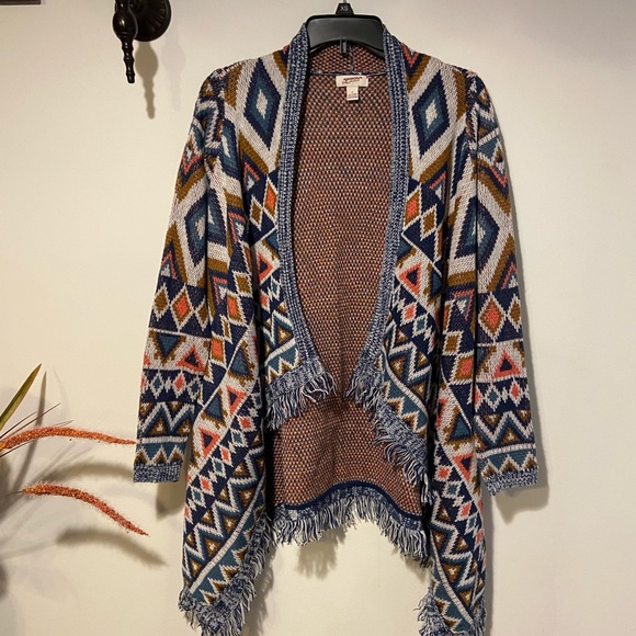 Arizona Jean Company Sweaters - 🦋3/$25🦋Arizona Aztec cardigan, juniors size XS